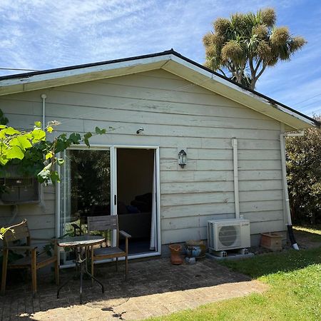 Watson'S Cottage Мастертон Экстерьер фото